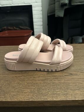 MIA Women’s Pink Platform Slide Sandals